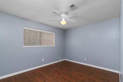 947 W Bertrand Street Houston TX 77088