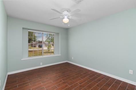 947 W Bertrand Street Houston TX 77088