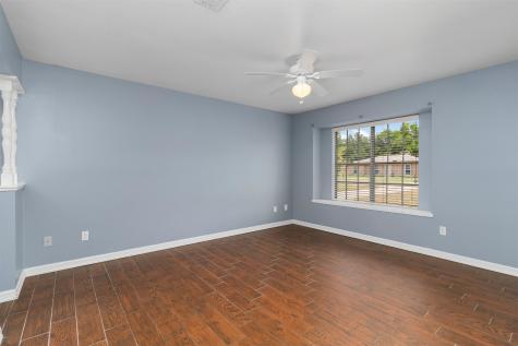 947 W Bertrand Street Houston TX 77088