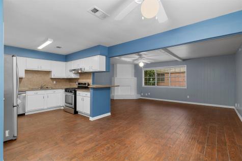 947 W Bertrand Street Houston TX 77088