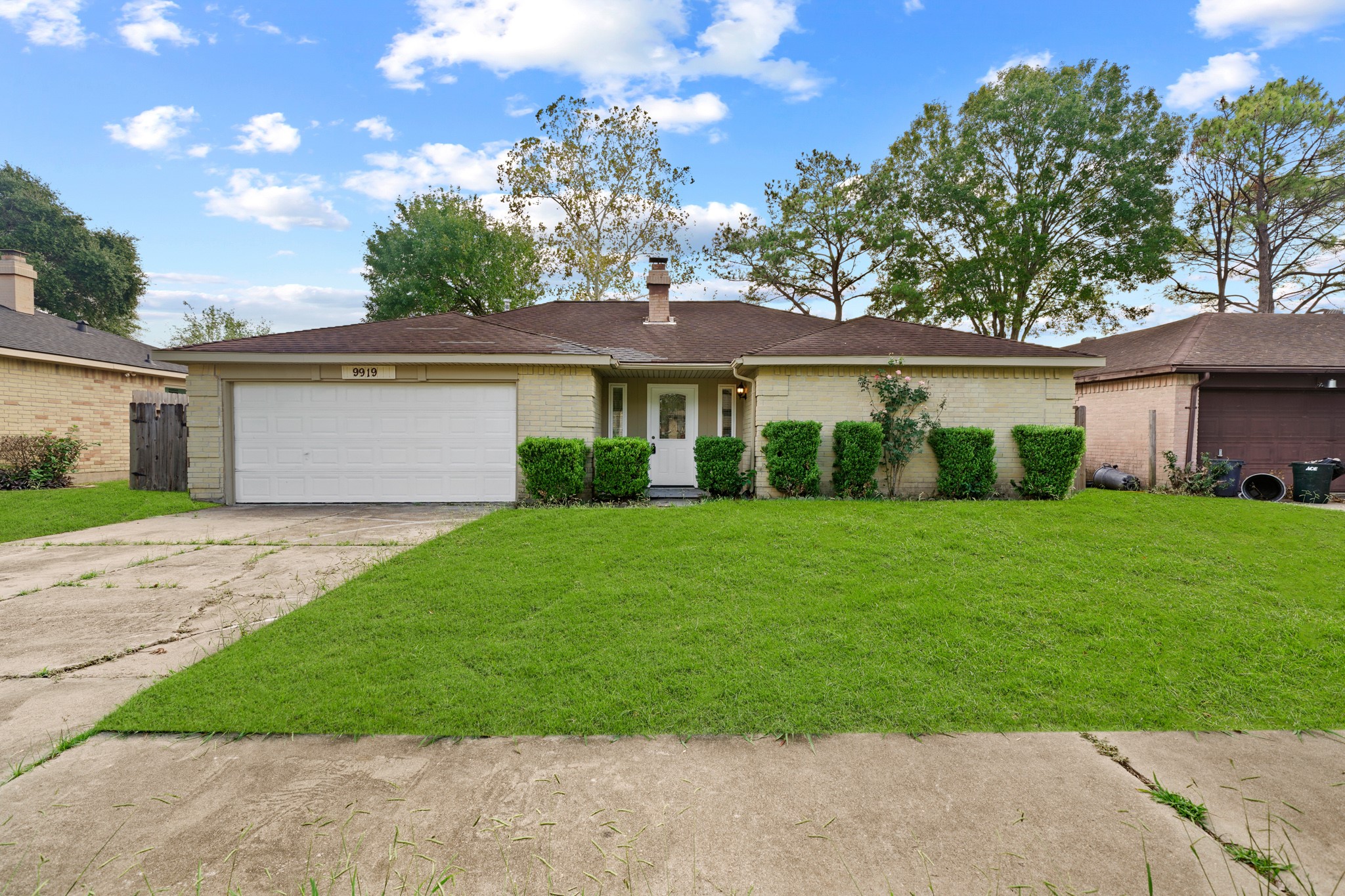 9919 Kirkwren Drive Houston TX 77089