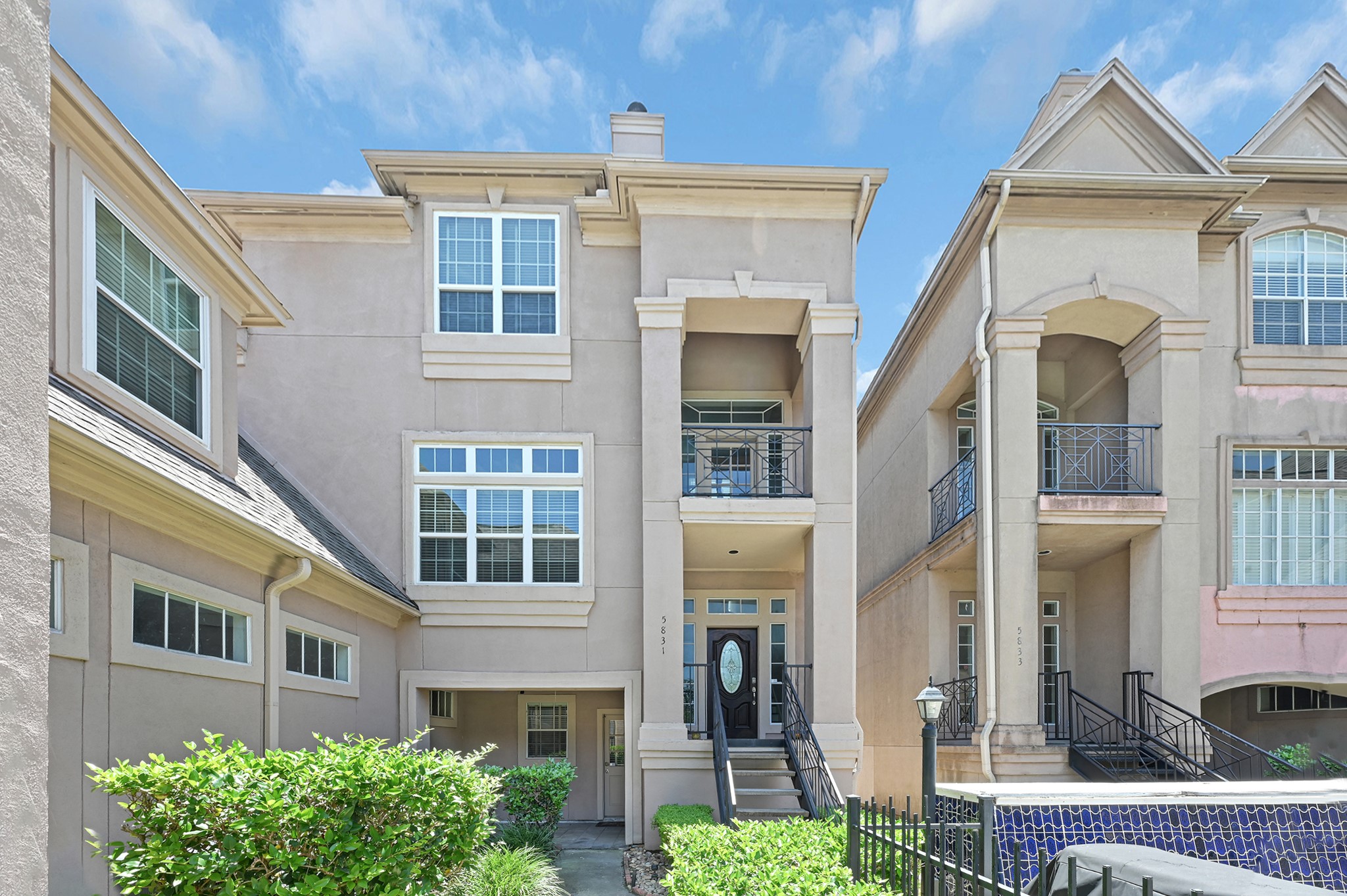5831 Fairdale Lane Houston TX 77057