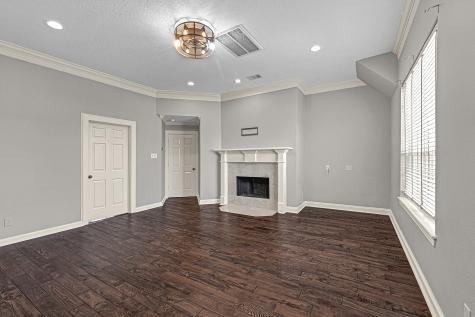 5831 Fairdale Lane Houston TX 77057