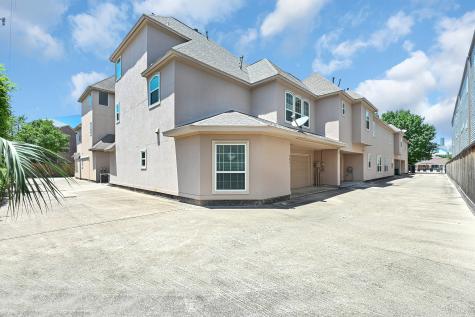 5831 Fairdale Lane Houston TX 77057