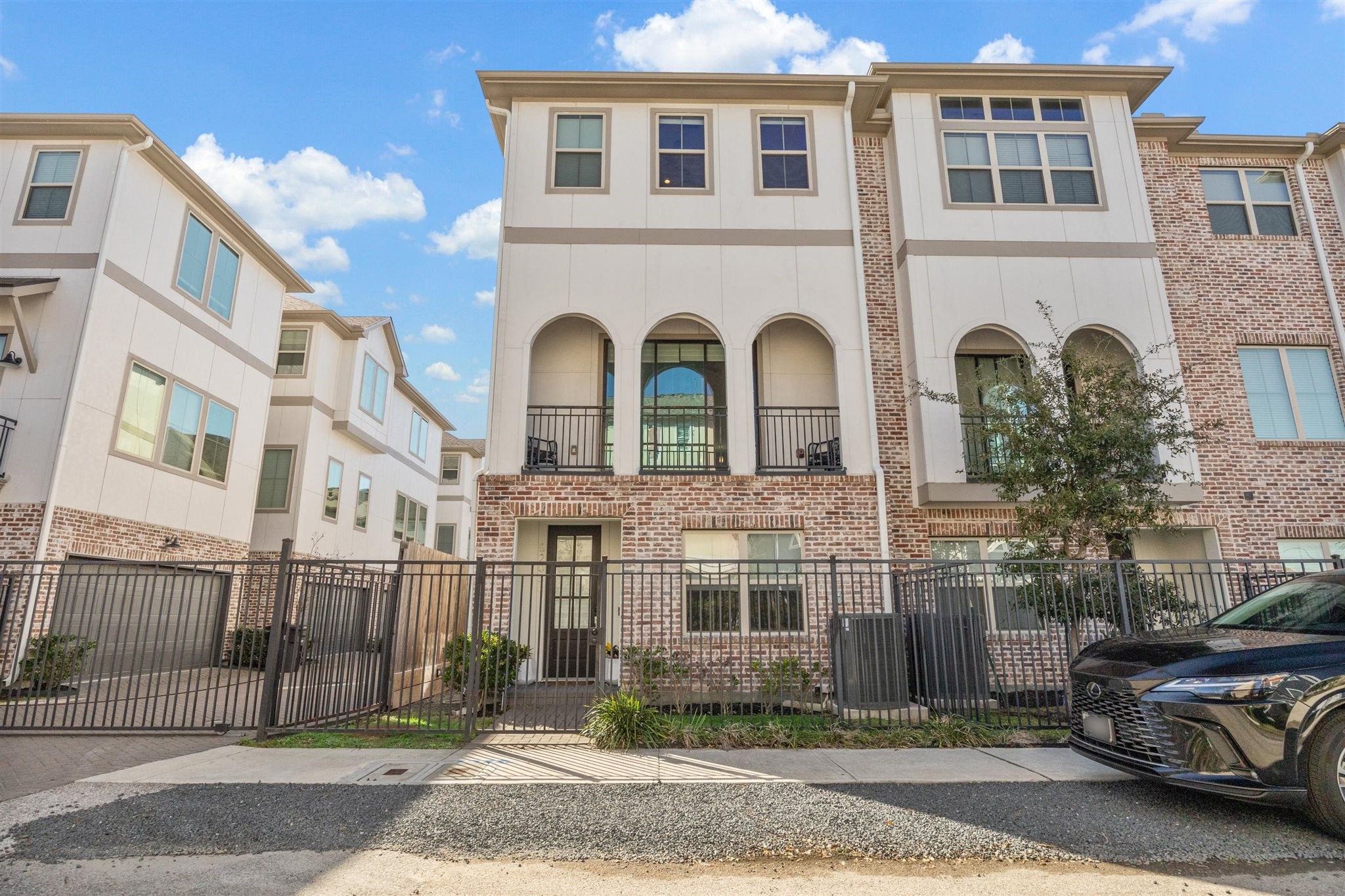 5205 Allen Street G Houston TX 77007
