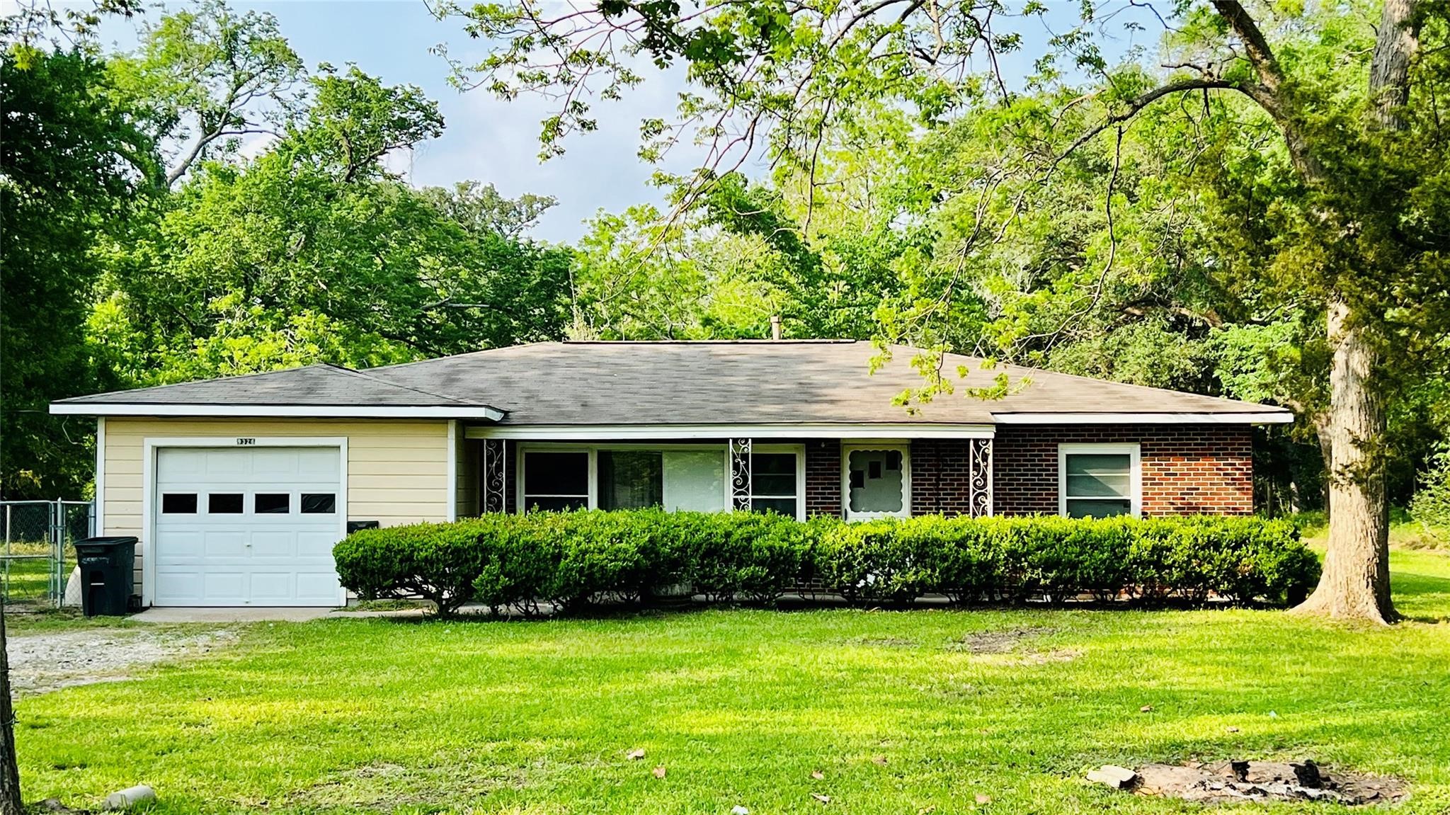 9326 Highway 6 Hitchcock TX 77563