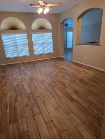2936 Landing Edge Lane Dickinson TX 77539