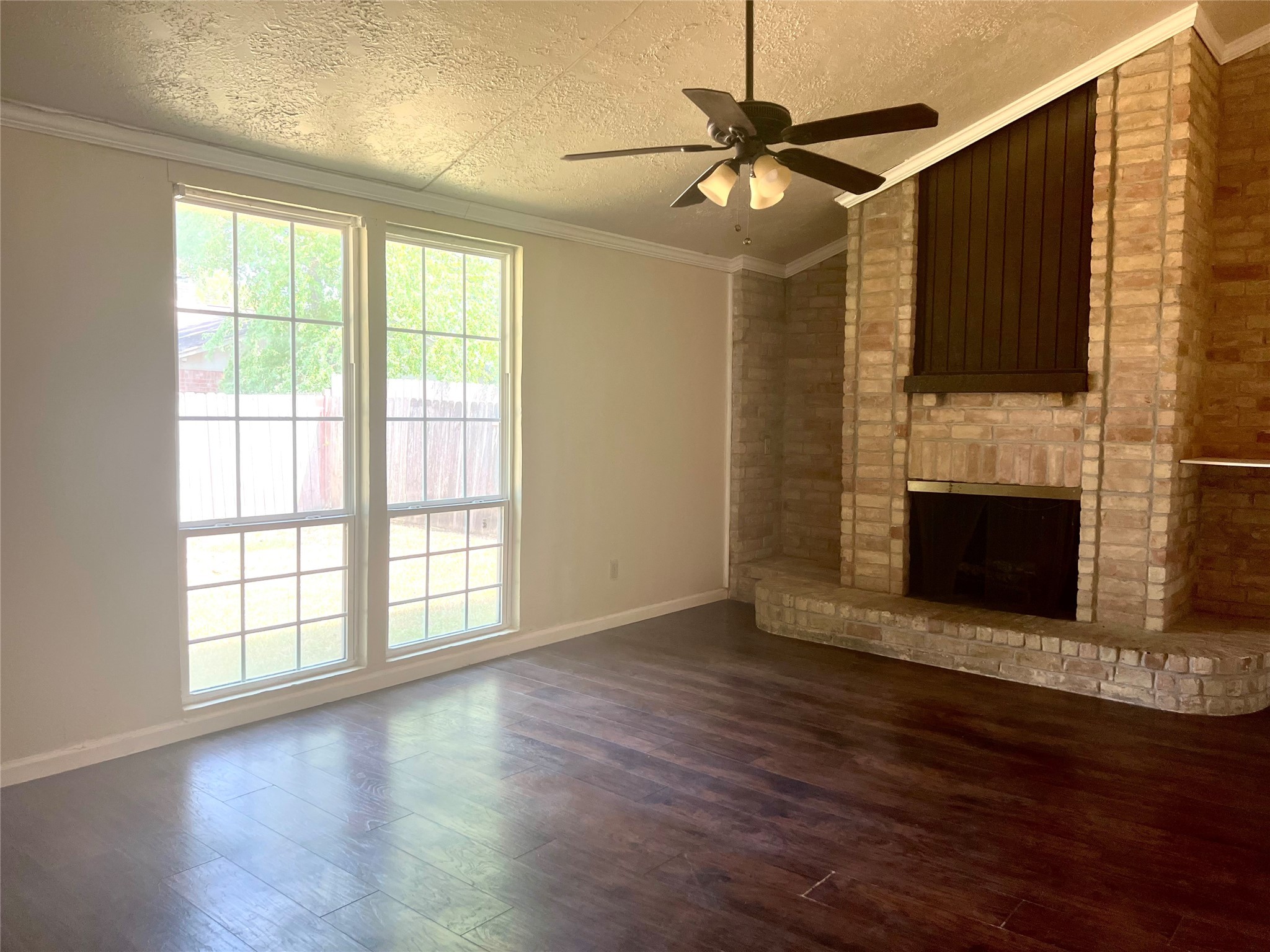 9923 Old Towne Lane Sugar Land TX 77498