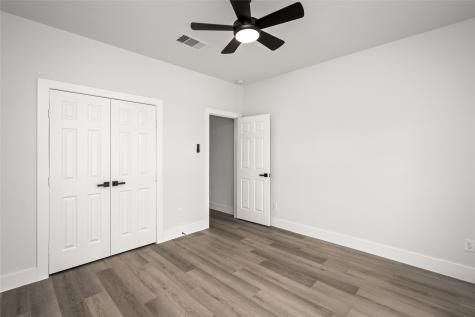 8056 Meadowbrook Drive Houston TX 77017