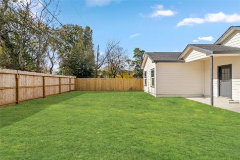 8056 Meadowbrook Drive Houston TX 77017