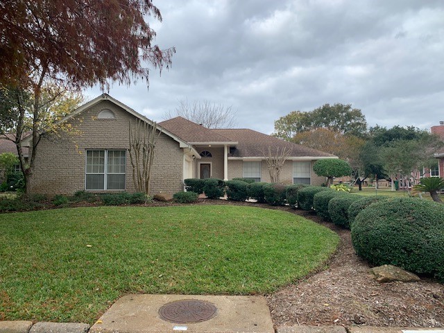 2715 Breezy Pines Lane Pearland TX 77584