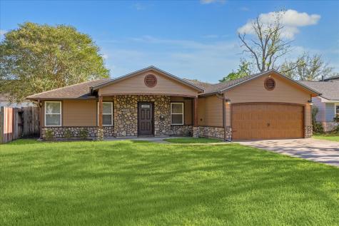 1325 Curtin Street Houston TX 77018