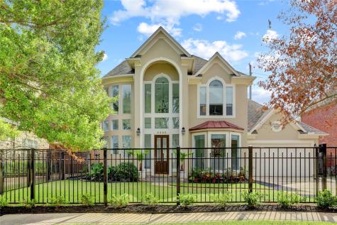 5325 Val Verde Street Houston TX 77056