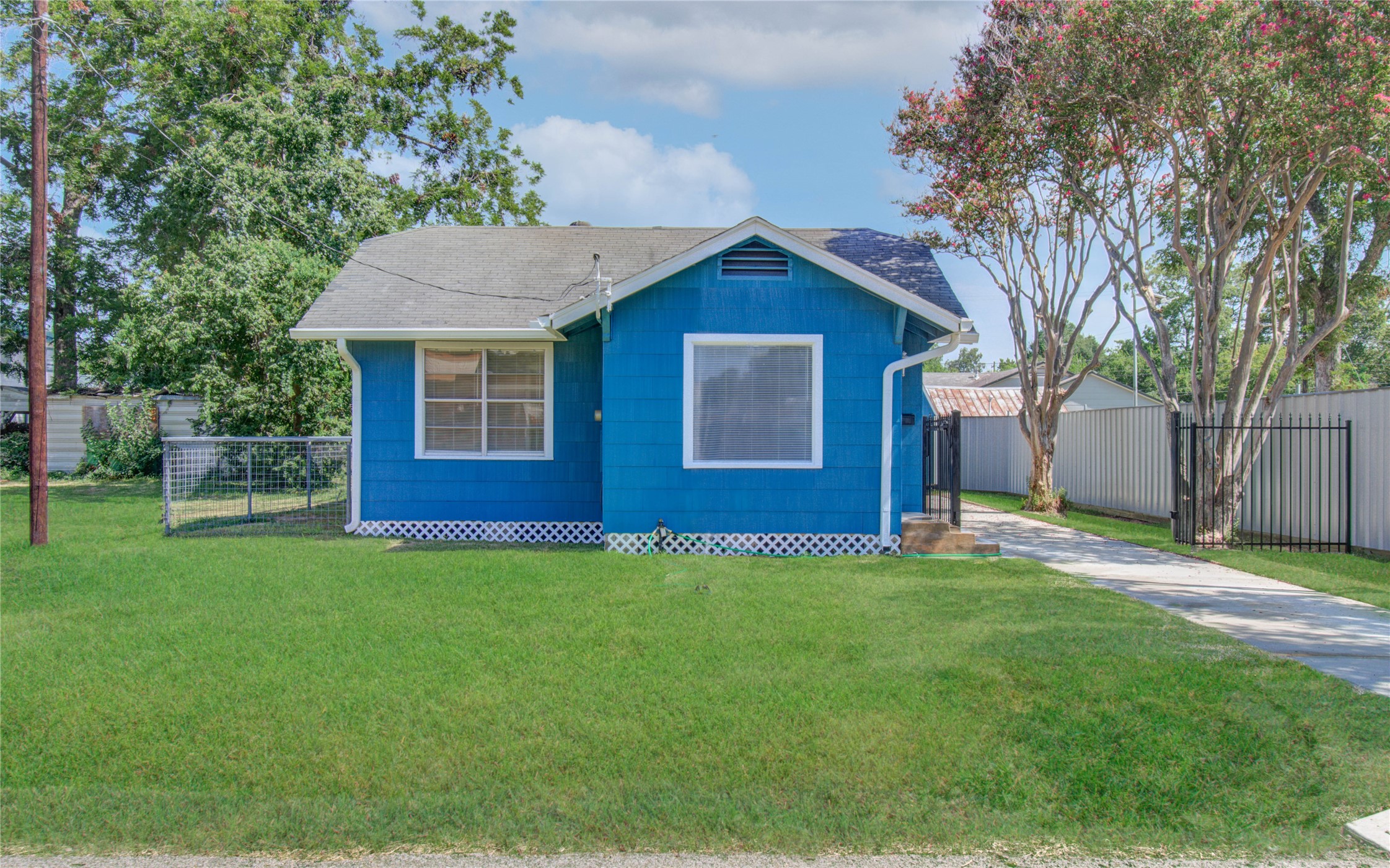 1108 Kern Street Houston TX 77009