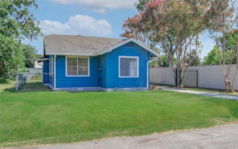 1108 Kern Street Houston TX 77009