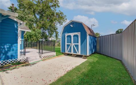 1108 Kern Street Houston TX 77009
