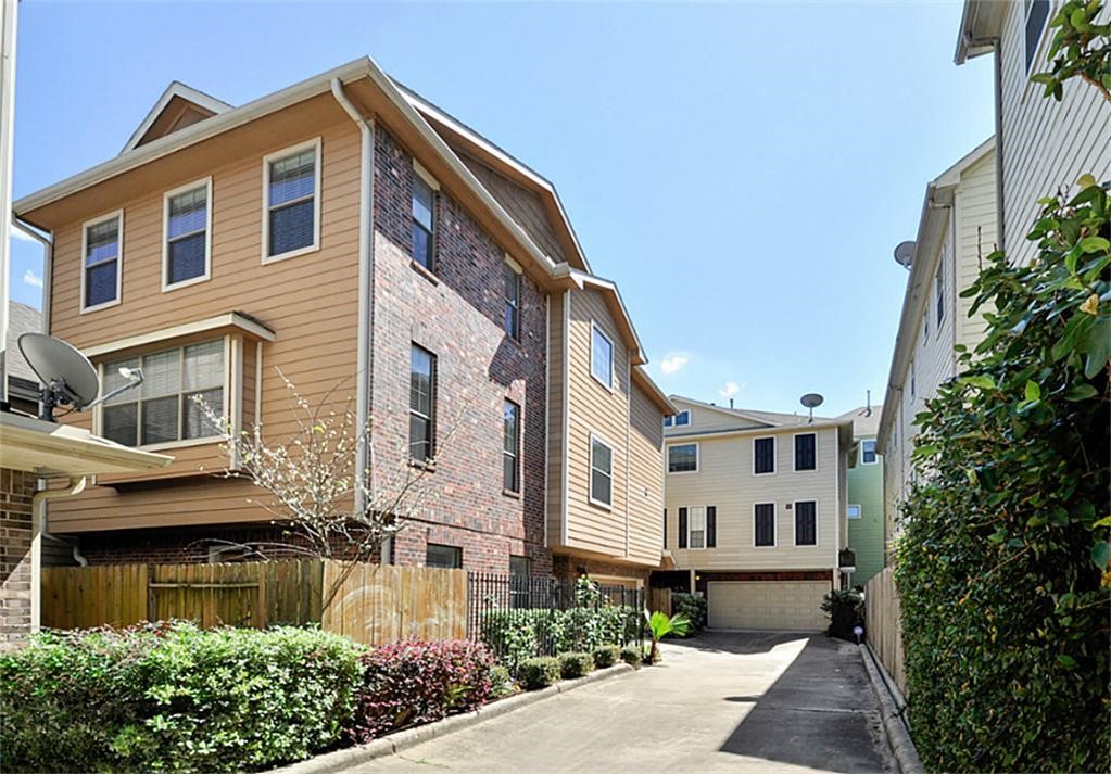 908 W 26th Street B Houston TX 77008