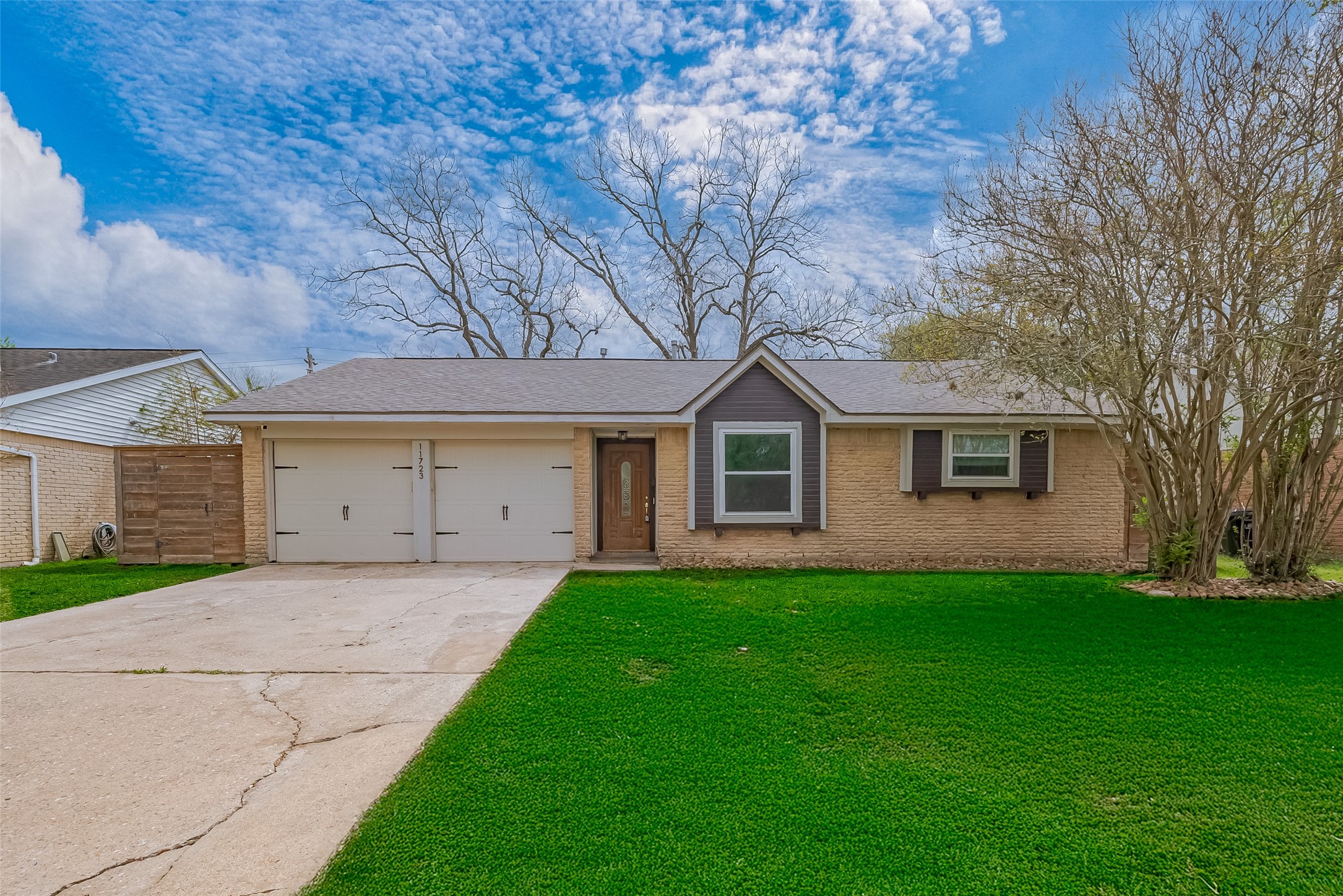 11723 Hillcroft Street Houston TX 77035