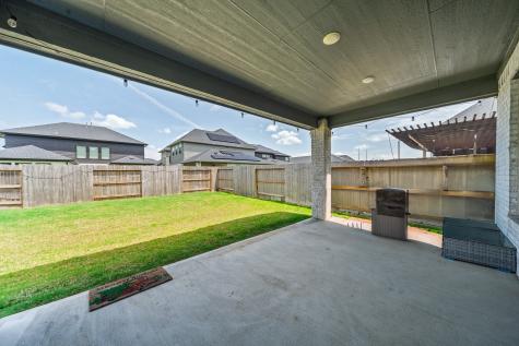 9222 Fenton Oaks Drive Cypress TX 77433
