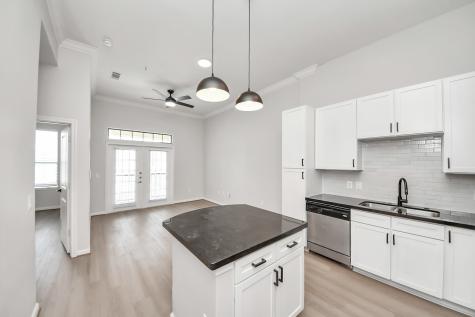 6363 San Felipe Street 558 Houston TX 77057