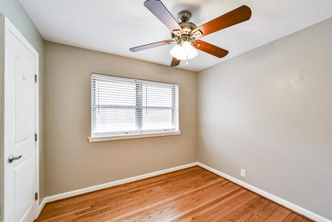 855 Sara Rose Street Houston TX 77018