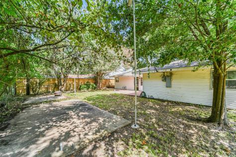 855 Sara Rose Street Houston TX 77018