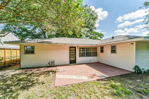 855 Sara Rose Street Houston TX 77018