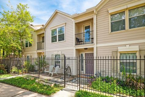 1138 W 25th Street E Houston TX 77008