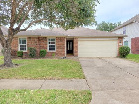 3934 Camelia Glen Lane Fresno TX 77545