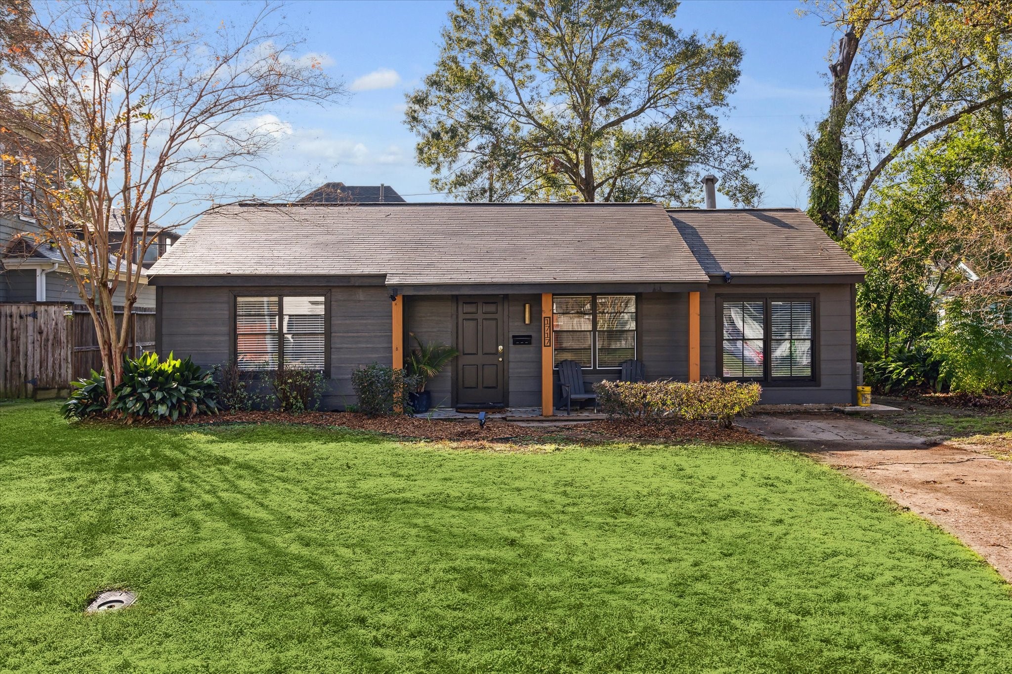 1717 Libbey Drive Houston TX 77018