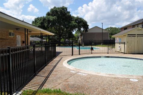 3840 Laura Leigh Drive Friendswood TX 77546