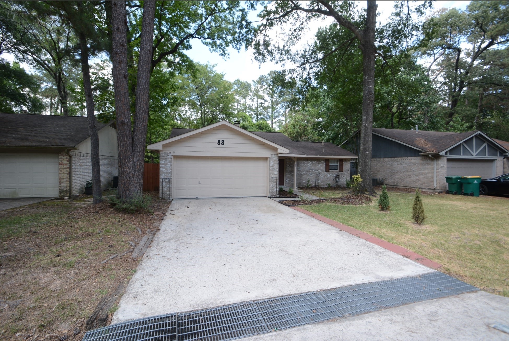 88 N Woodstock Circle Drive Spring TX 77381