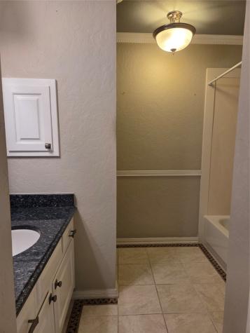 14420 Walters Road 68 Houston TX 77014