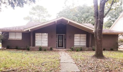 5946 Lattimer Drive Houston TX 77035