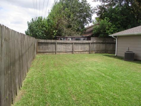 2610 Creekway Circle Missouri City TX 77459
