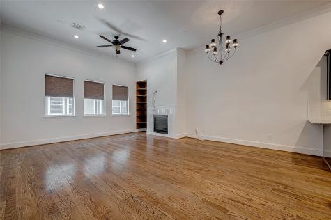 2411 Lawrence Street Houston TX 77008