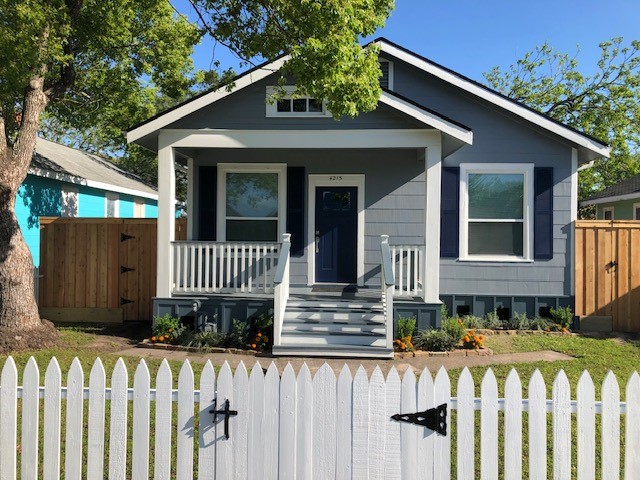 4215 Avenue R Galveston TX 77550