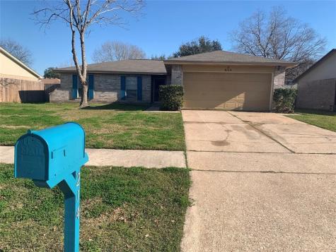 214 Maple Leaf Street League City TX 77573