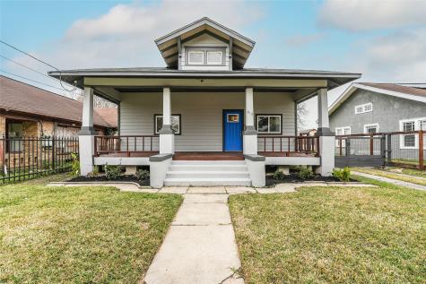 212 Clifton Street Houston TX 77011