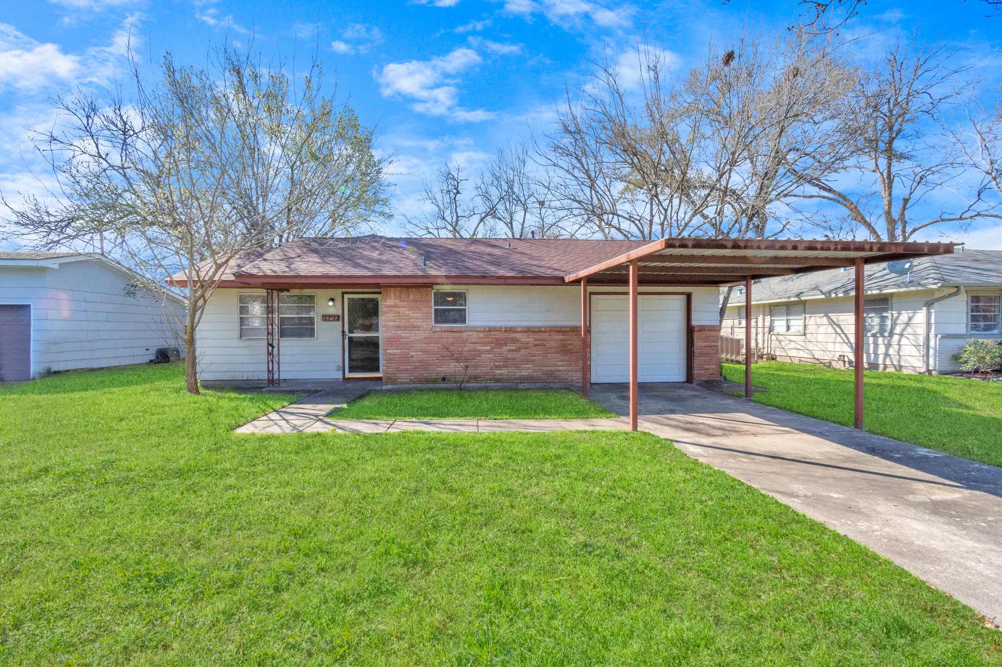 5907 W 43rd Street Houston TX 77092