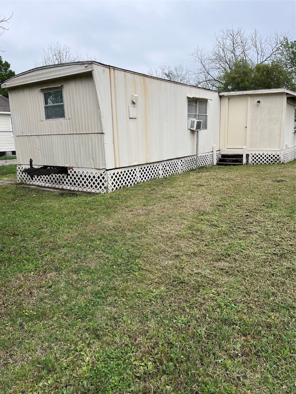 1606 Rice Street Alvin TX 77511