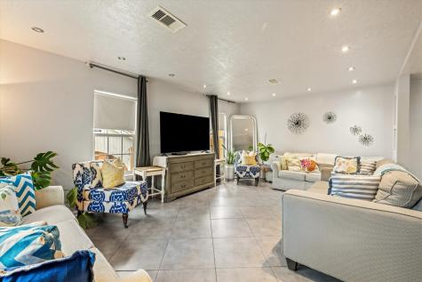 5219 Avenue Q Galveston TX 77551