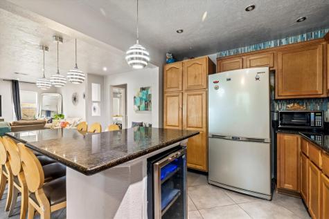 5219 Avenue Q Galveston TX 77551