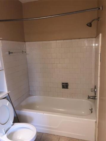 7141 Chasewood Drive Houston TX 77489
