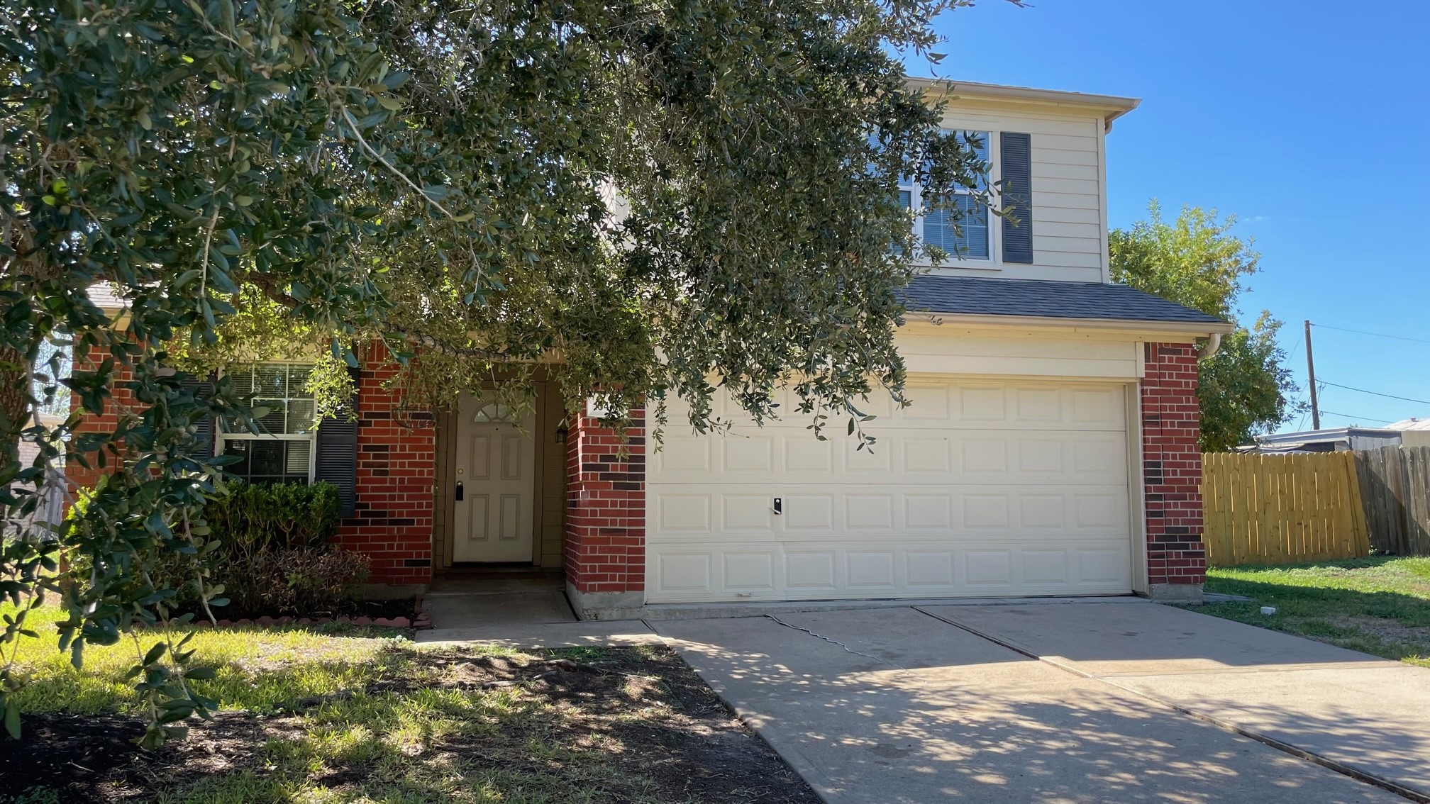 10447 Sugar Sands Court Sugar Land TX 77498