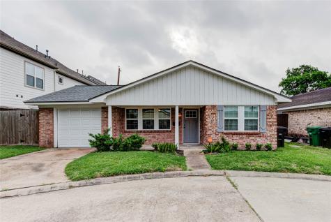 144 W Whitney Street Houston TX 77018