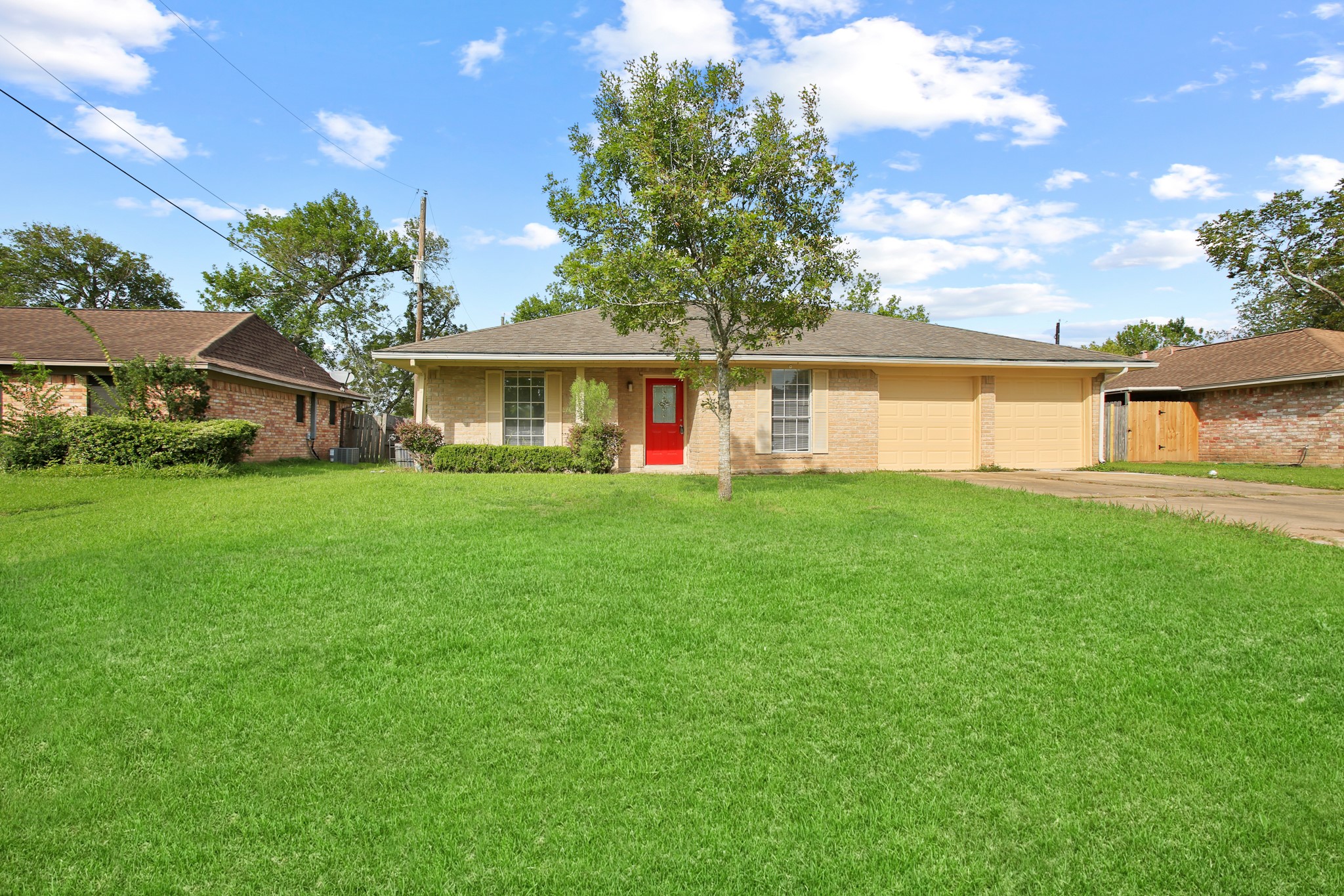 305 Lotus Street Lake Jackson TX 77566
