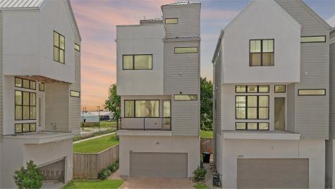 2851 Decker Place Houston TX 77003