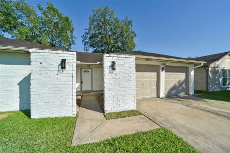 2503 Cobblers Way Friendswood TX 77546