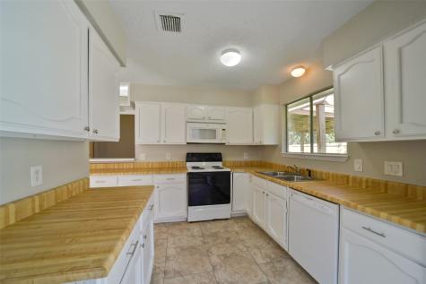 2503 Cobblers Way Friendswood TX 77546
